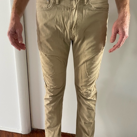 Men’s Levi’s 512 W 31 L 30 tan pants - Picture 2 of 4